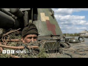 Russian troops forced out of key Ukraine town – BBC News