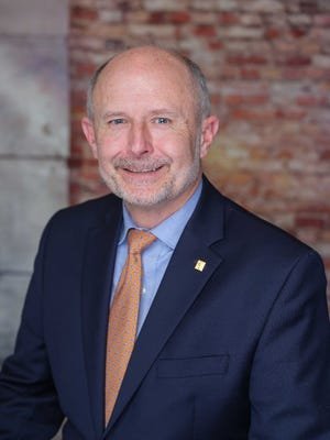Dave Burke serves as executive director of the Ohio Pharmacists Association and is a former member of the Ohio House of Representatives, Ohio Senate, and pharmacy owner for 23 years.